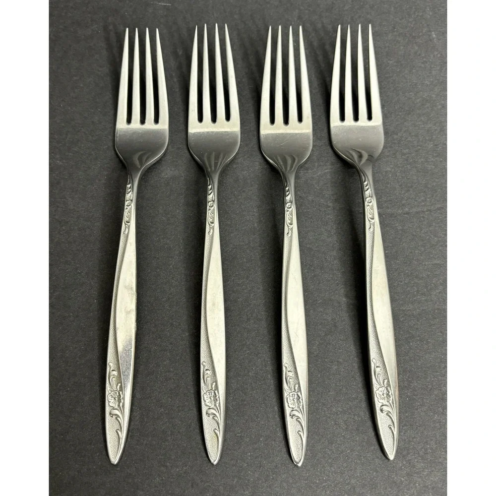 4 Rogers International Deluxe Baroness Dinner Forks 7 3/8